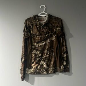 Cabela’s Outfit Her Top Size Large